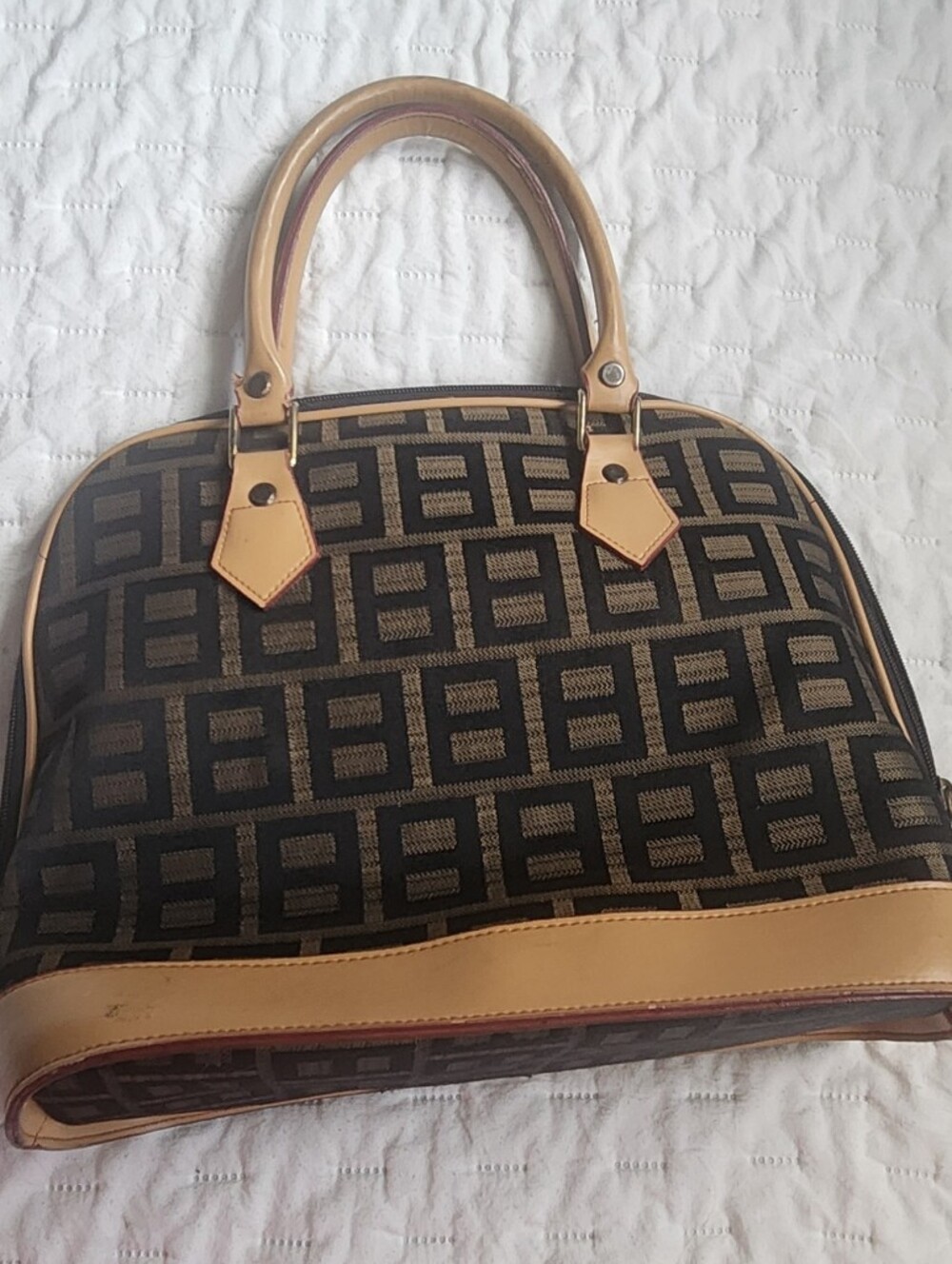 Classic Tote Bag in Black and Tan